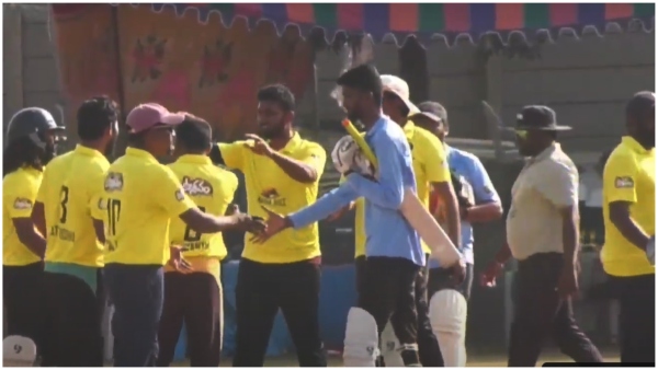 Allu Arjuns ICON StAArs Won Against Mahesh Babus Globe Trotters in TFI Fans Cricket League 