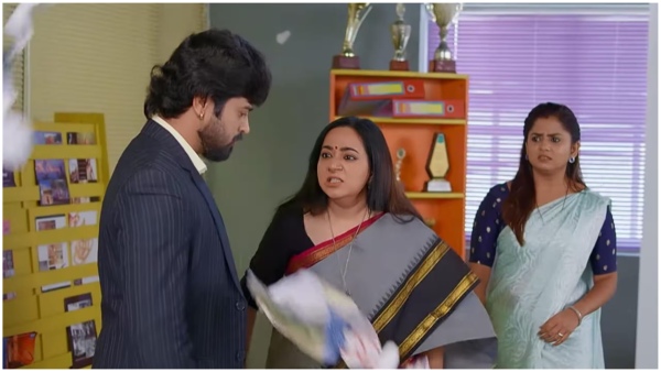 Vasu And Anupama Fires on Manu For Seeing Posters on Guppedantha Manasu March 19th 2024 Episode 1028 Vasu And Anupama Fires on Manu For Seeing Posters on Guppedantha Manasu March 19th 2024 Episode 1028