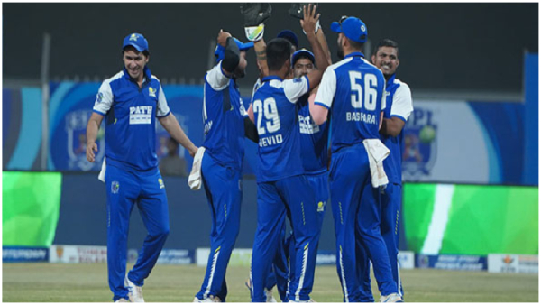 Tigers of Kolkata Beat Majhi Mumbai By 10 wickets and Won ISPL-T10 Title