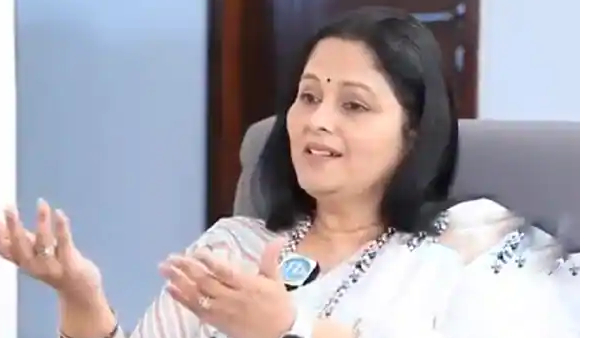 Tollywood Senior Heroine Jayasudha Clarrity About Her MArriage With Kamal Haasan Chck Details