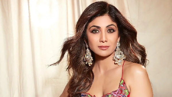 Tollywood Cute Beauty Shilpa Shetty Stunning Look Photos Goes Viral Tollywood Cute Beauty Shilpa Shetty Stunning Look Photos Goes Viral