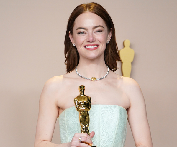 Oscar Awards 2024 ఆస్కార్ విజేతకు షాకింగ్ ప్రైజ్ మనీ ట్రోఫీని