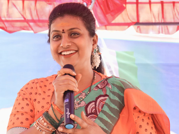 AP Elections 2024 Minister Roja Selvamani verbal Attack on Pawan Kalyan and Trivikram Srinivas AP Elections 2024 Minister Roja Selvamani verbal Attack on Pawan Kalyan and Trivikram Srinivas