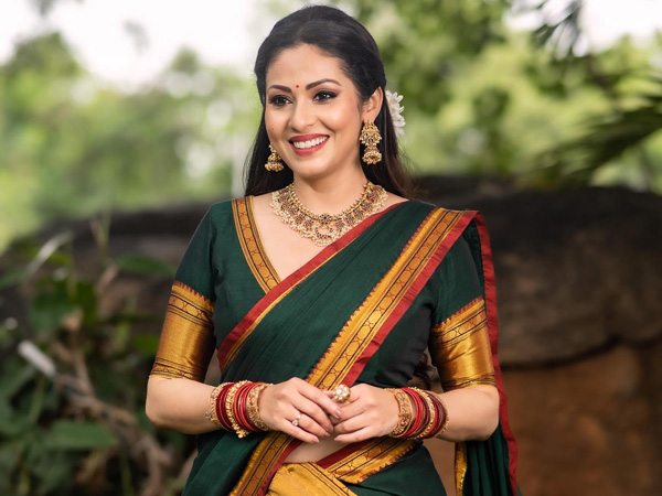 Actress Sadha Latest Stunning Photoshoot Viral Actress Sadha Latest Stunning Photoshoot Viral