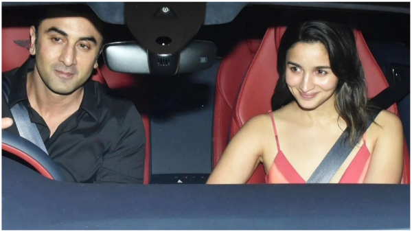 Do You Know How Much Cost of Bentley Car of Alia Bhat Ranbir Kapoor Here is details