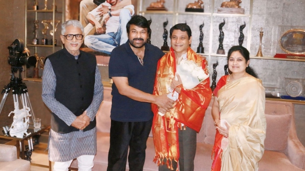 Maharshi Raghava rare feet by donating blood 100 time for Chiranjeevi Charitable Trust