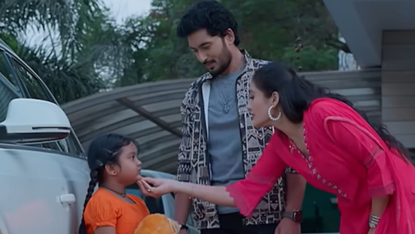 Karthika Deepam serial 2 April 18th