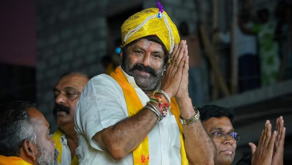 nandamuri balakrishna satires on ap cm ys jagan during election campaign