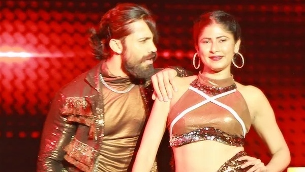 Neha Chowdary Revealed Why She Leaves Neethone Dance Show Check Details