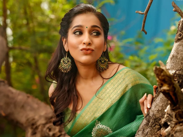 Do You Know Why Anchor Rashmi Gautam is Going to Leave Extra jabardasth Show Do You Know Why Anchor Rashmi Gautam is Going to Leave Extra jabardasth Show