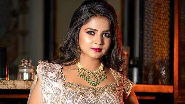 Guppedantha Manasu Mano Funny Moment With Vasudhara photo viral in social media