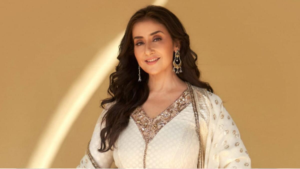 Do You Know Senior Actress Manisha koirala emotional life story her childhood pic goes viral