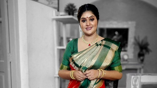 Bigg Boss beauty And Tollywood Actress Shailaja Priya Stunning Saree Potos Goes Viral