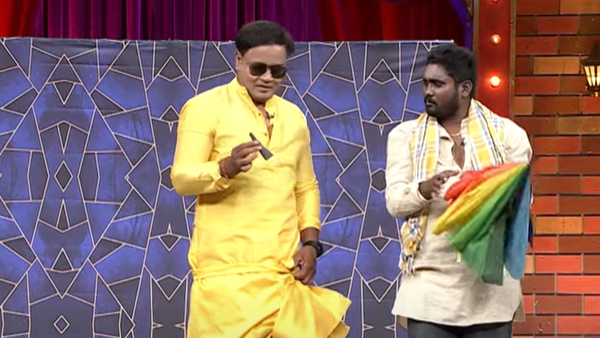 Bullet Bhaskar Double Meaning Comments on Anchor Rashmi and Kushboo Bullet Bhaskar Double Meaning Comments on Anchor Rashmi and Kushboo