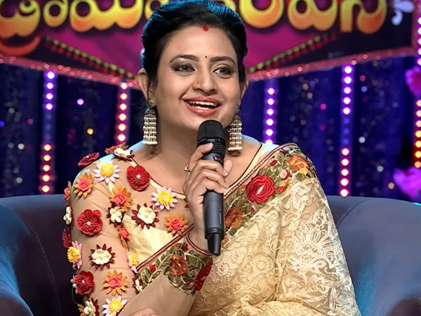 Reason behind heroine indraja quitting jabardasth