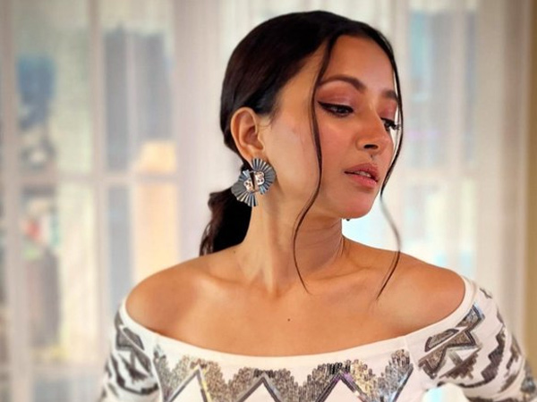 Heroine Shweta Basu Prasad Latest Beautiful Photos Viral