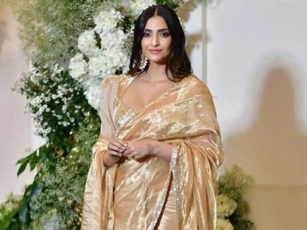 Bollywood Actress Sonam Kapoor Latest Awesome Photos Goes Viral