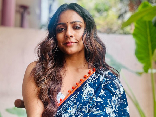 Varun Sandesh Wife Vithika Sheru Shocking Comments on His Cine Career Check Details Varun Sandesh Wife Vithika Sheru Shocking Comments on His Cine Career Check Details