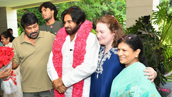 Megastar Chiranjeevi and his family are hosting a lavish party for pawan kalyan victory