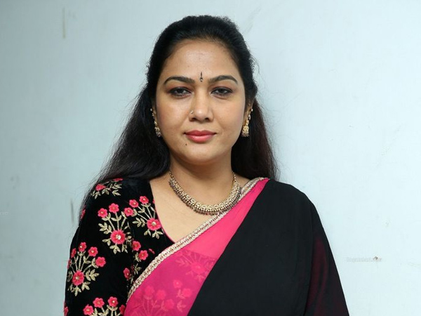 Actress Hema seen in Burkha and Gone thru Medical Test after arrest by Bangalore Police Actress Hema seen in Burkha and Gone thru Medical Test after arrest by Bangalore Police