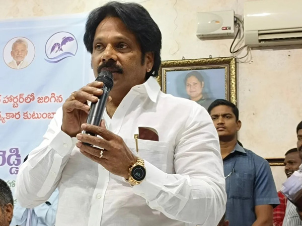 gvmc stops ex mp And ysrcp leader mvv satyanarayanas venture in vizag