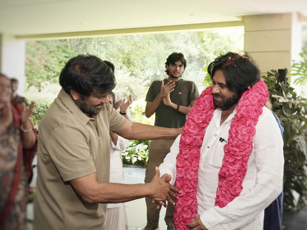 Pawan Kalyan gets grand welcome by Ram Charan Chiranjeevi and mega family after Pithapuram Winning Pawan Kalyan gets grand welcome by Ram Charan Chiranjeevi and mega family after Pithapuram Winning