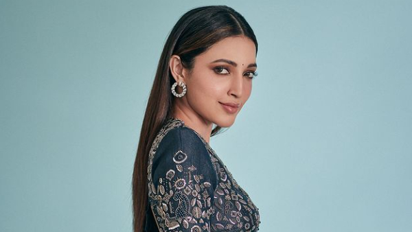 Gangs of Godavari Heroine Neha Shetty Awesome Photos Viral