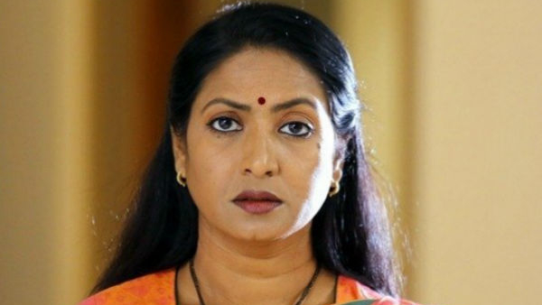 Senior Heroine Aamani Clarity About Lip Kiss In Chandamama Kathalu Movie Senior Heroine Aamani Clarity About Lip Kiss In Chandamama Kathalu Movie