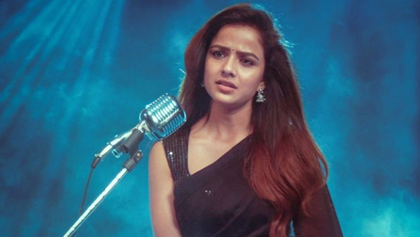 Is Baby Movie Heroine Vaishnavi Chaitanya getting Marriage soon Here is the Details Is Baby Movie Heroine Vaishnavi Chaitanya getting Marriage soon Here is the Details