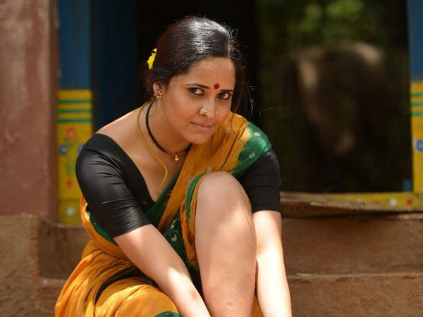 anasuya again disappointed with pushpa 2 movie anasuya again disappointed with pushpa 2 movie