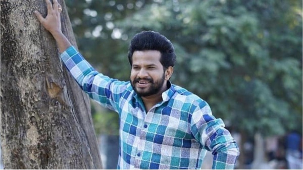 jabardasth hyper aadi made shocking comments on allu arjun