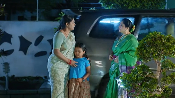 Karthika Deepam season 2 episode number 111 July 31st 2024 Anasuya suffers for Shaurya Karthika Deepam season 2 episode number 111 July 31st 2024 Anasuya suffers for Shaurya