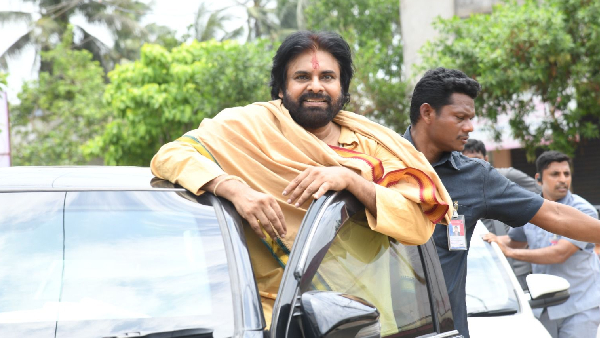 Pawan Kalyan strong Counter to YSRCP Roja at Pithapuram Meeting