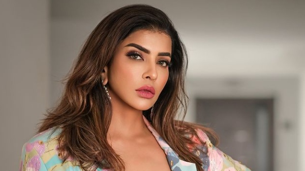 Actress Manchu Lakshmi Funny Comments On Husband