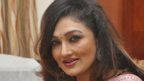 character actress ramya sri made sensational comments on ysrcp chief ys jagan mohan reddy