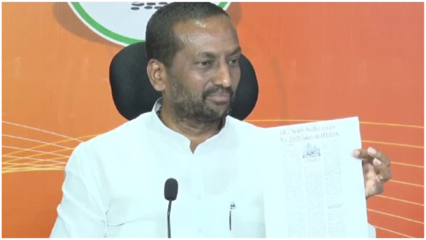 Samantha Ruthu Prabhu as Telangana Cotton brand ambassador BJP leader Ragunandan Rao questions KTR