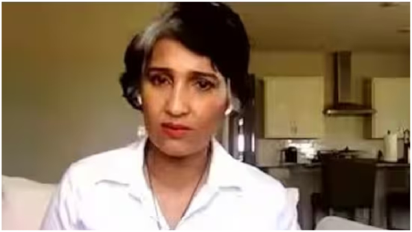 Malayalam actor Sowmya shocking comment on Tamil director