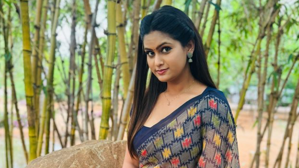 Actress Viharika Chowdary Bold Comments on Tollywood director Actress Viharika Chowdary Bold Comments on Tollywood director