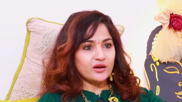 actress madhavi latha shocking comments about casting couch in film industry