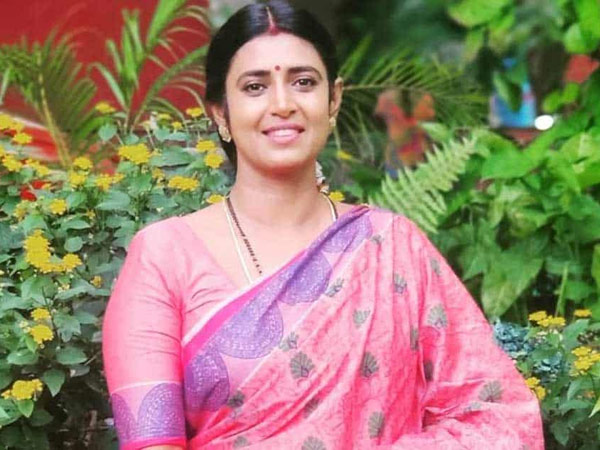 Actress Kasthuri Shankar made sensational comments about rumours on her relation with 60 year old business man