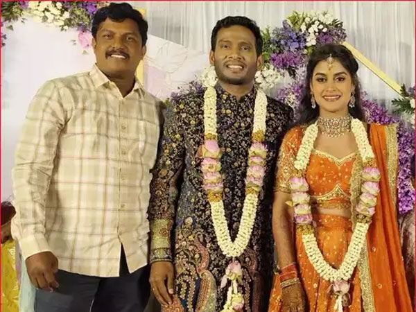 Bigg Boss Telugu 8 Fame Soniya Akula Gets Engaged To Her lover yash veeragoni Bigg Boss Telugu 8 Fame Soniya Akula Gets Engaged To Her lover yash veeragoni