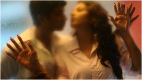 Telugu Film Director romance with Tamil Young Heroine in illegal Relation WhatsApp Chat circulating in Media Groups