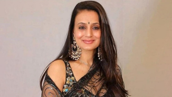 Bollywood actress Ameesha Patel made sensational comments on gadar 2 director anil sharma