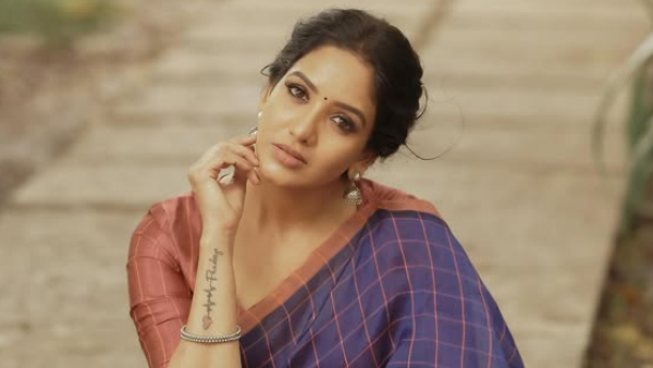 Tollywood heroine pavani reddy ready for her second marriage with bigg boss fame Amir