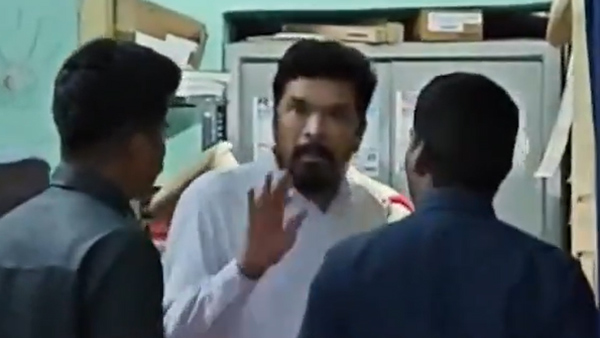 Actor and ysrcp leader posani krishna murali sent to 14 days judicial remand Actor and ysrcp leader posani krishna murali sent to 14 days judicial remand