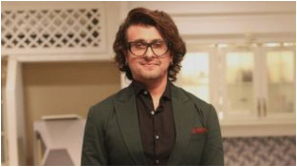 star singer sonu nigam suffered severe back pain during live show
