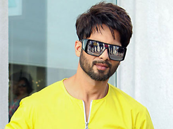 Actress Kavya Thapar said that the hero is her first crush Actress Kavya Thapar said that the hero is her first crush