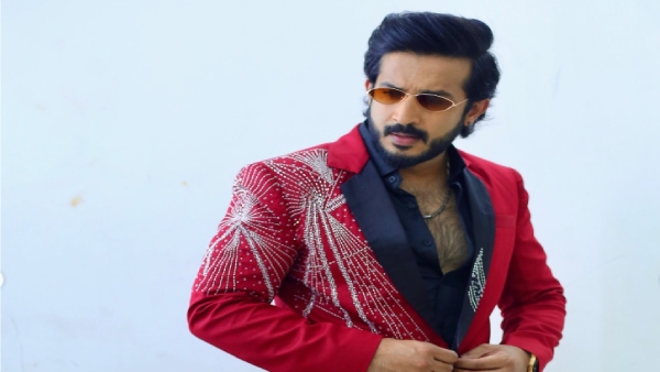 anchor ravi apologized Hindu community for doing a controversial skit