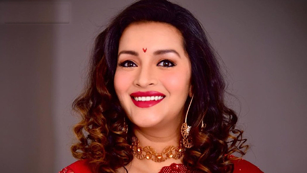 Renu desai