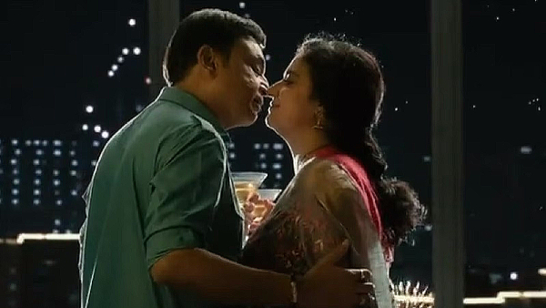 Tollywood Actor Naresh Shocking Comments about his wife Pavithra Lokesh